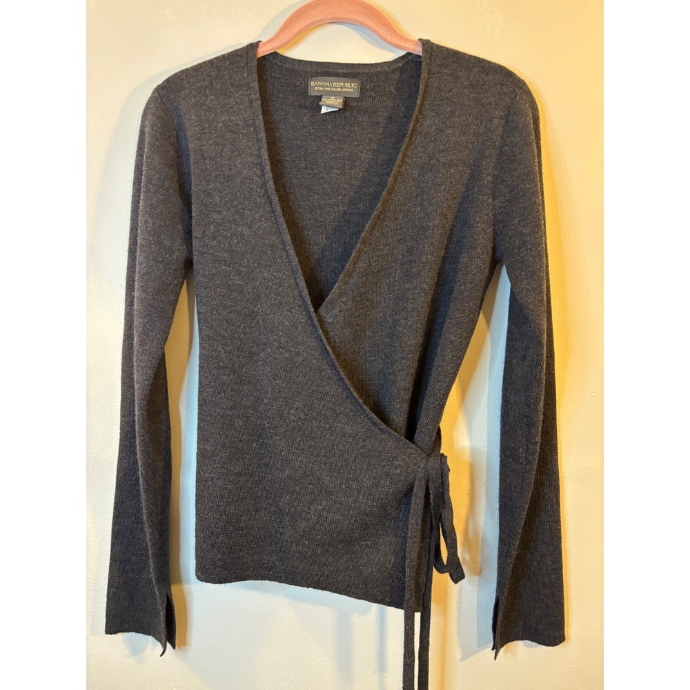 VTG Banana Republic Gray Extra Fine Merino Wool Wrap Sweater M Ballet